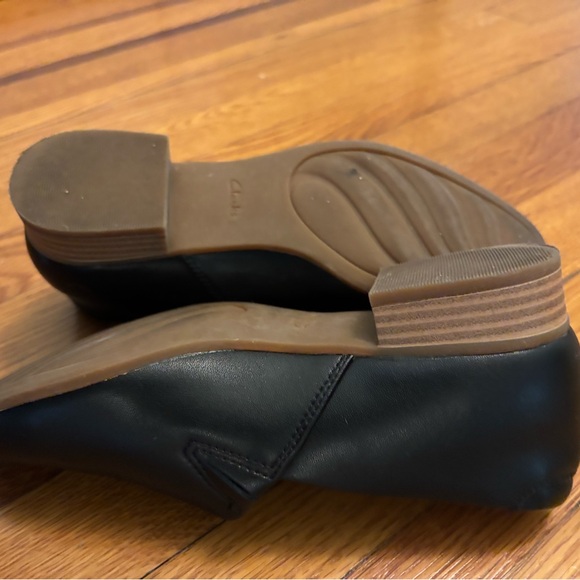 Clarks Women's Juliet Palm Loafer - Picture 3 of 4